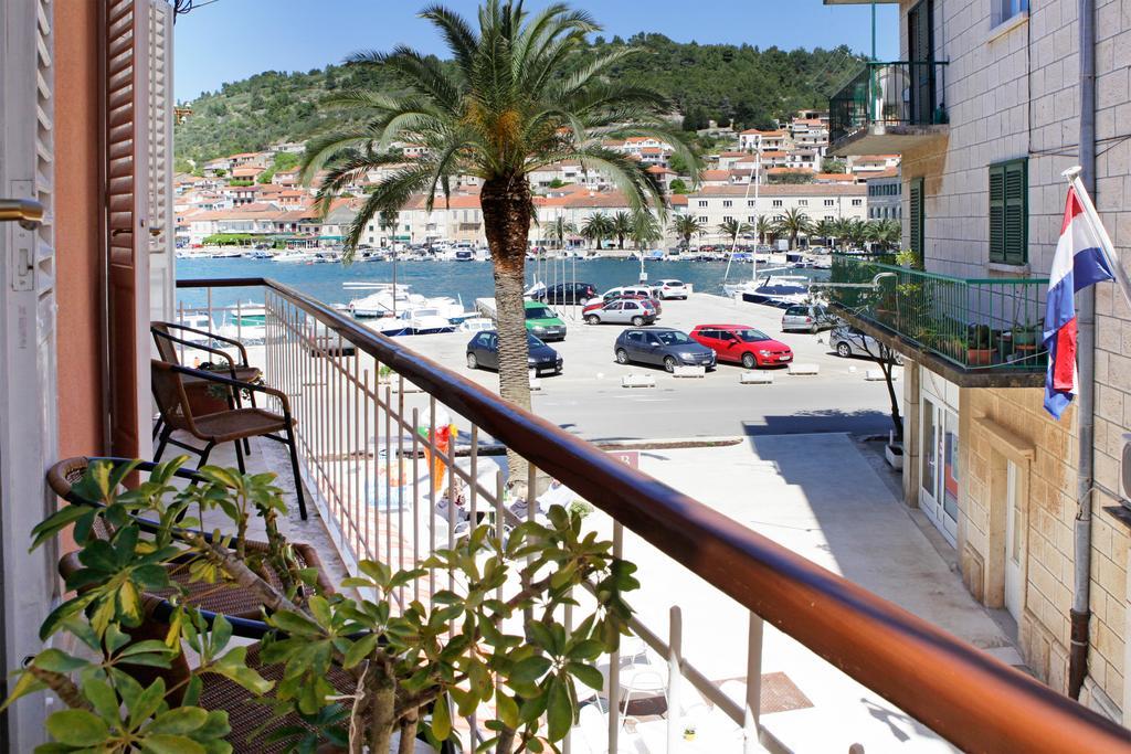 B&B Vela Luka Exterior photo